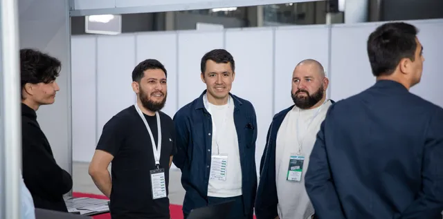 ECOM & RETAIL 2024 — 7